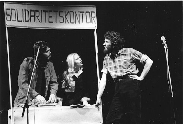 Bilde 3:  1968-kunstnerisk, januar 1979. Harald Lone, Anitra Eriksen, Idar Lind. 
									
									 Foto: Fotogjengen 